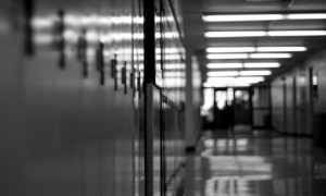 Truva Atı Tartışması ve Birmingham Okullarında Komplo Teorileri