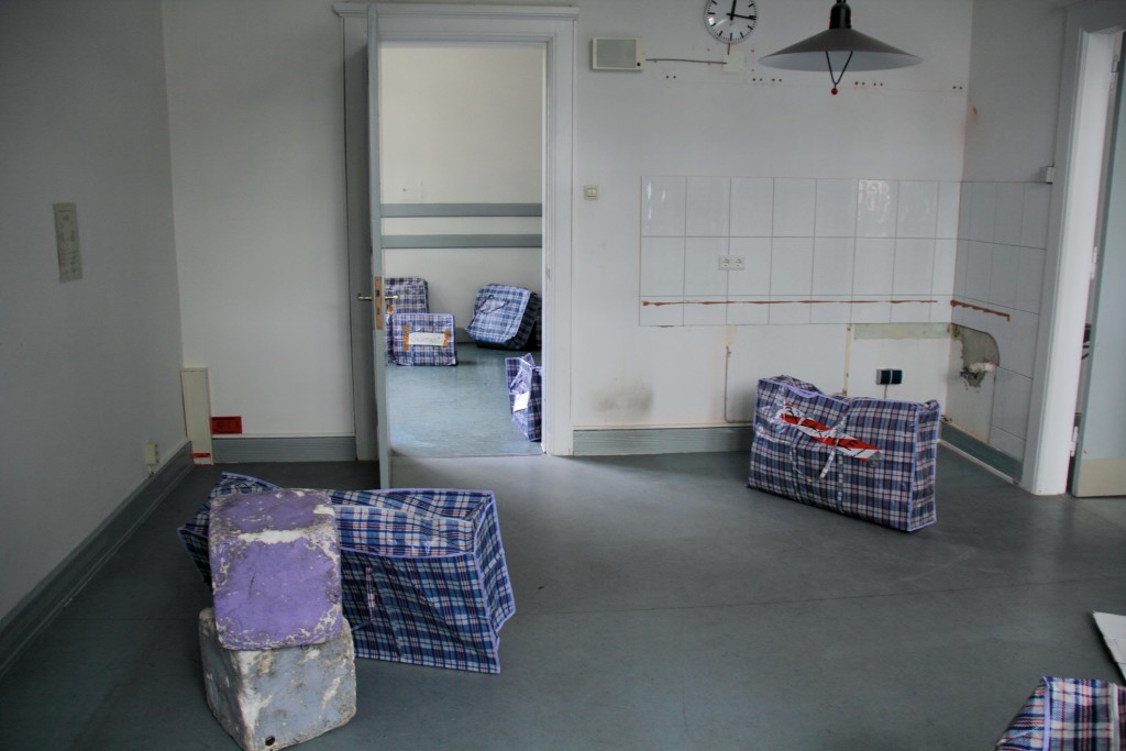 Sigorta Şirketleri Mültecilere Uzanan Eli Nasıl Engelliyor?