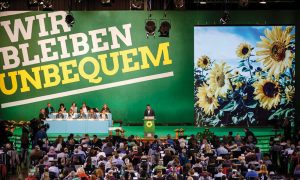 Parti Politikası Anayasayı İhlal Ederse