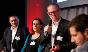 Türklere “Asosyal” Diyen Belediye Başkanı Seçimleri Kazandı