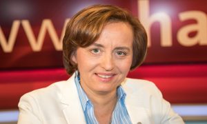 Araplara Hakaret Eden AfD’li Vekile Yüzlerce Suç Duyurusu