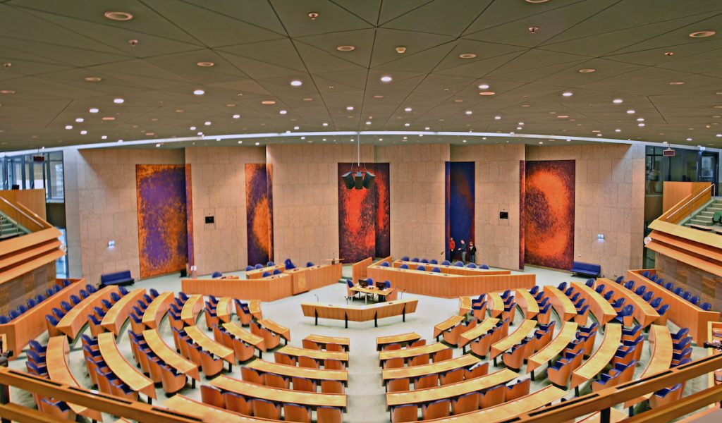 Dernekleri Daha Kolay Kapatabilmek İçin Yasa Tasarısı Hazırlandı