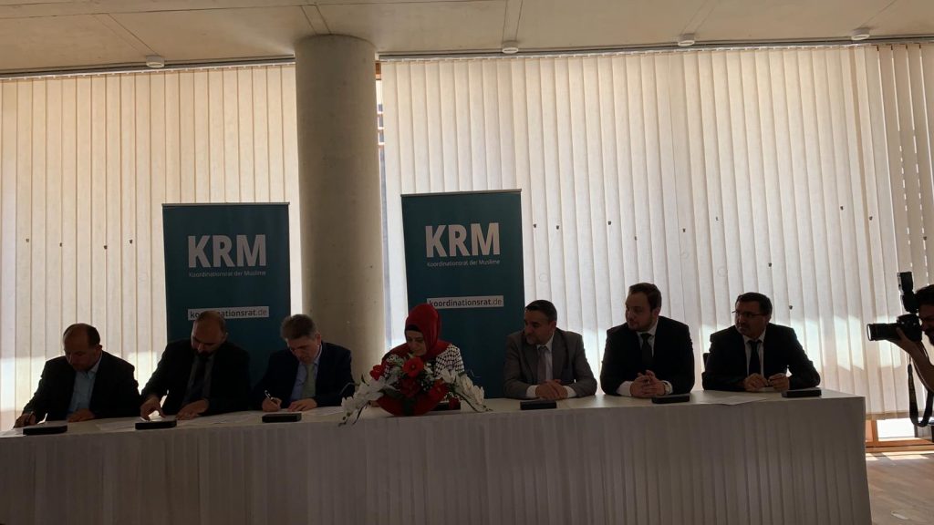 Müslüman Kuruluşlardan Ortak Adım: Fas ve Arnavutlar KRM’ye Katıldı