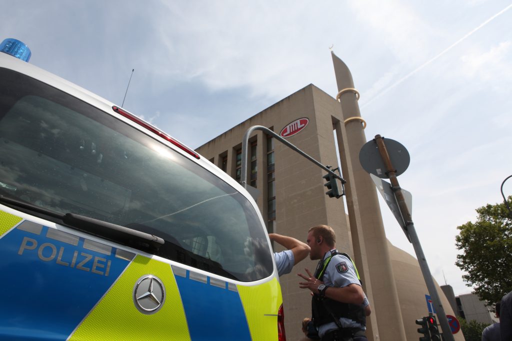 Almanya’daki DİTİB Genel Merkezi’ne Yapılan Bomba İhbarı Asılsız Çıktı