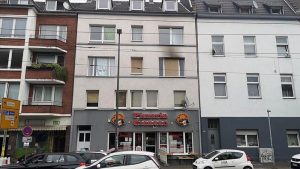 Almanya’da Göçmenlerin Yaşadığı Binada Yangın: 1 Ölü