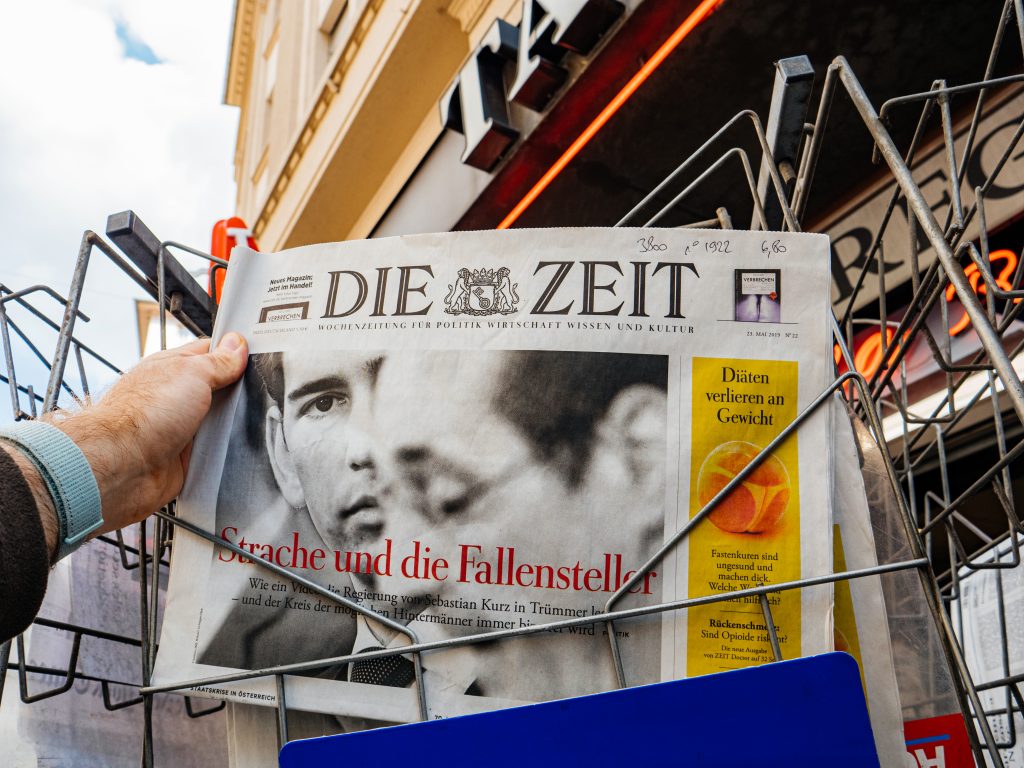 Türk Toplumuna Sandığa Gidin Çağrısı: “Kullanılmayan Her Oy Aşırı Sağa Gidiyor”