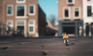 Hollanda Anaokullarında Müslüman Çocuklar – “Siyah” ve “Beyaz” Okullar