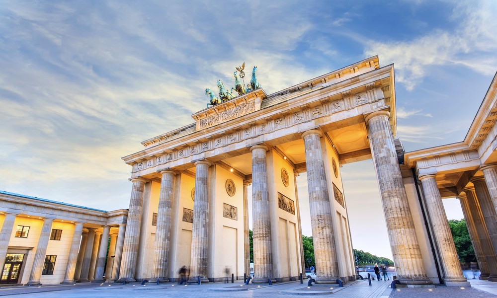 Göçmen Kökenli Almanlar Daha Dindar