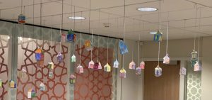 “Burada Çocukların Dinî Kimlikleri Onlara Yük Olmuyor”