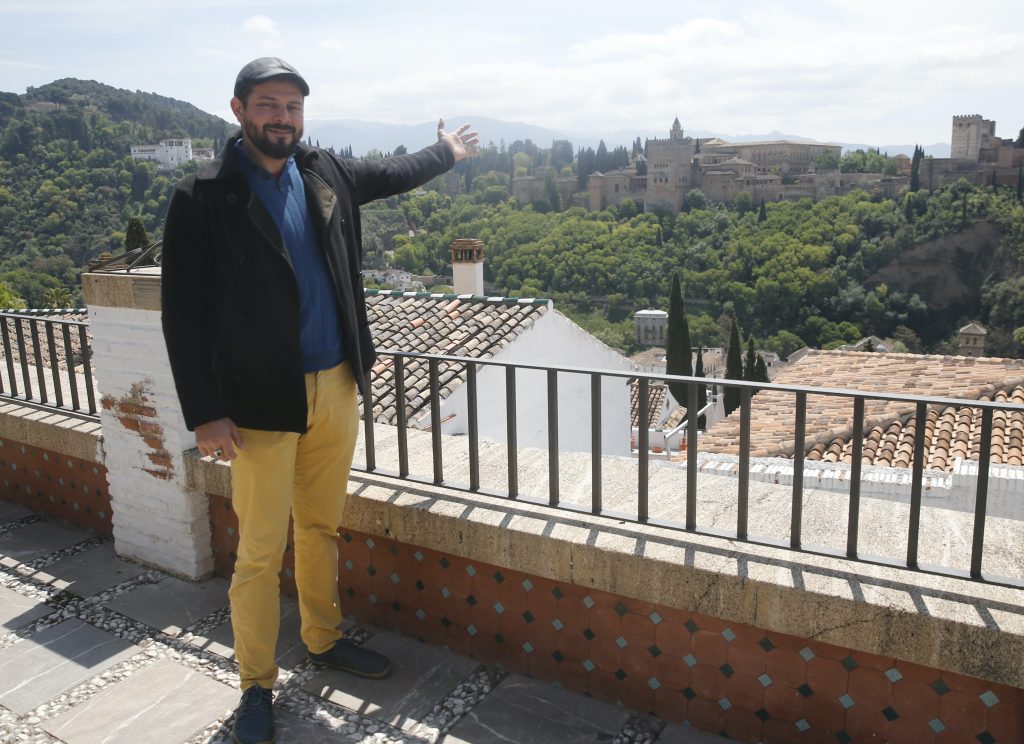 Müslüman İspanyollar, Endülüs İslam Döneminin Yok Edilen Mirasını Canlandırmaya Çalışıyor