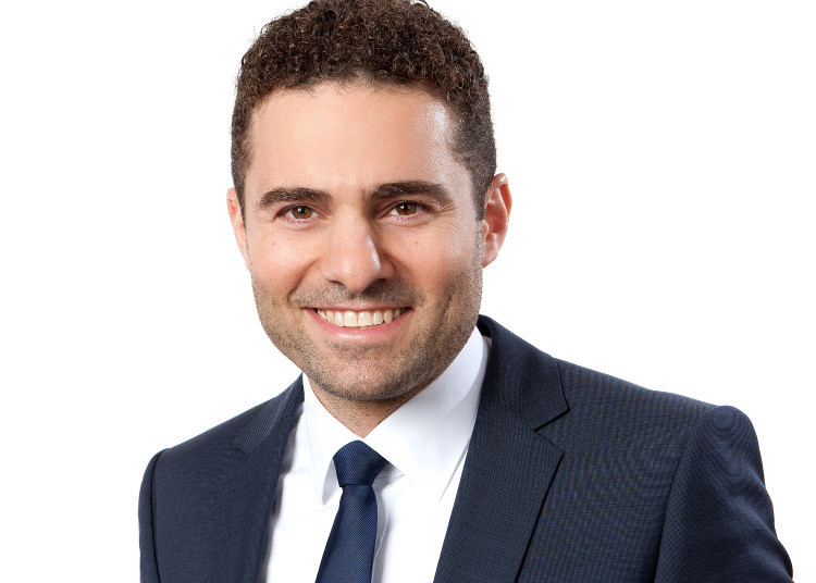 “Uzmanlık Alanlarınız Üzerinden Siyasete Atılın”