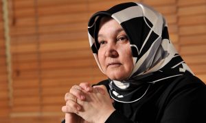 Nazife Şişman: “İnsan Ancak Kendisini Koruyan Bir Kabuğun İçinde Olgunlaşabilir”