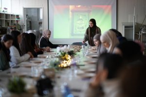 Kabaktepe: “Müslüman Kimliğim Sanatımın Temel Motivasyonu”