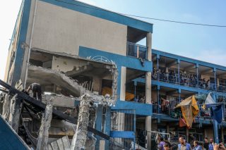 “Kolektif Suçun Aç Bırakma Ayağı”: UNRWA Yasağının Kaldırılması İstendi